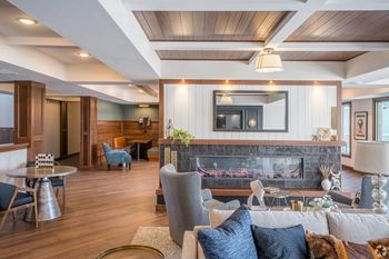 Boutique style lounge